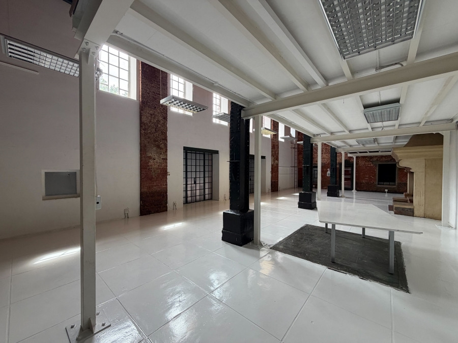 To Let Commercial Property for Rent in Woodstock Western Cape